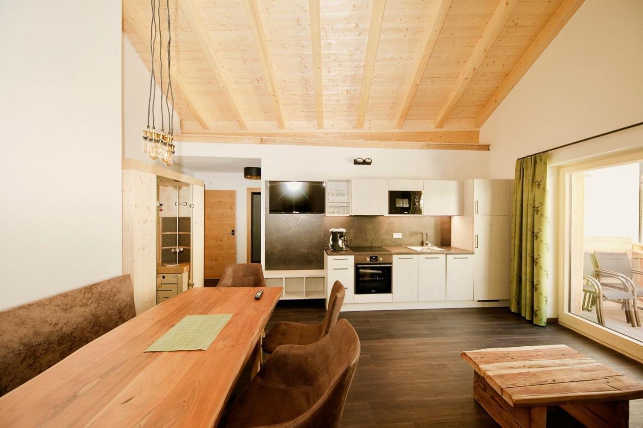 Haus Alpenblick Apartment Ladis Exterior photo